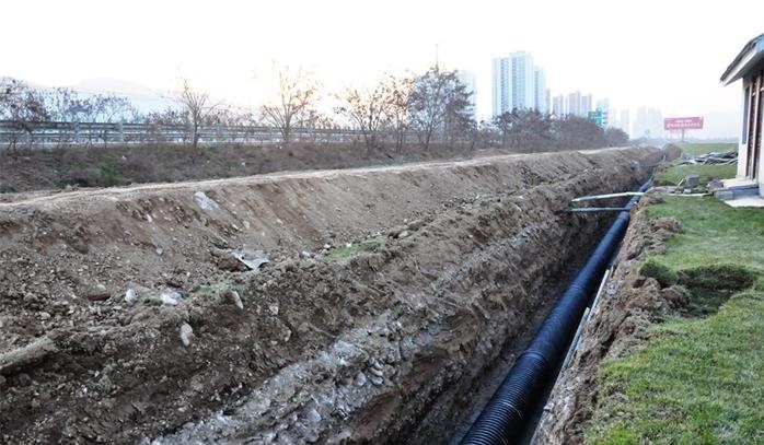 项目建设 正文 在"福田·天水中心"城市综合体和山水新城片区污水管网